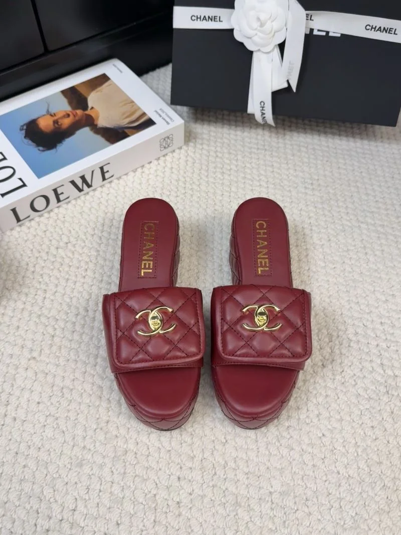 Chanel Slippers Vibrant 18662