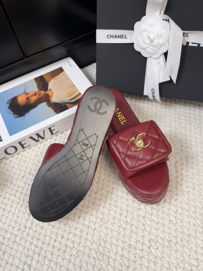 Chanel Slippers Vibrant 18662