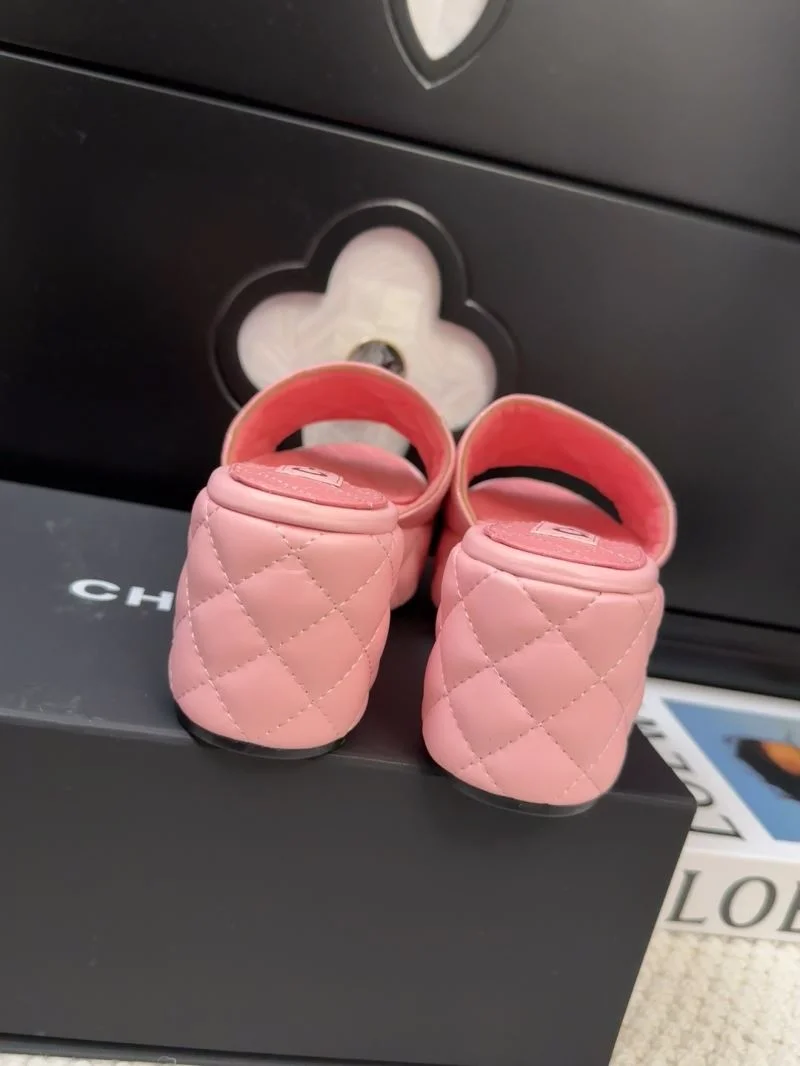 OnTrend Chanel Slippers 18653