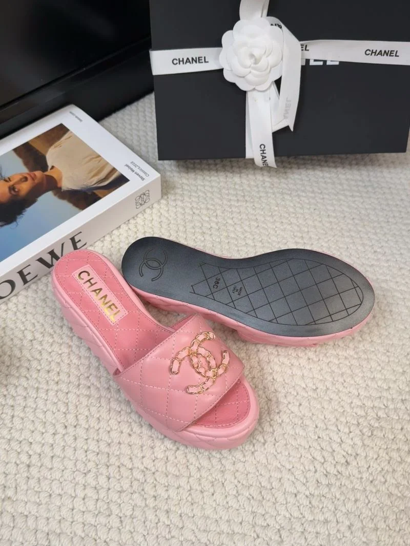 OnTrend Chanel Slippers 18653