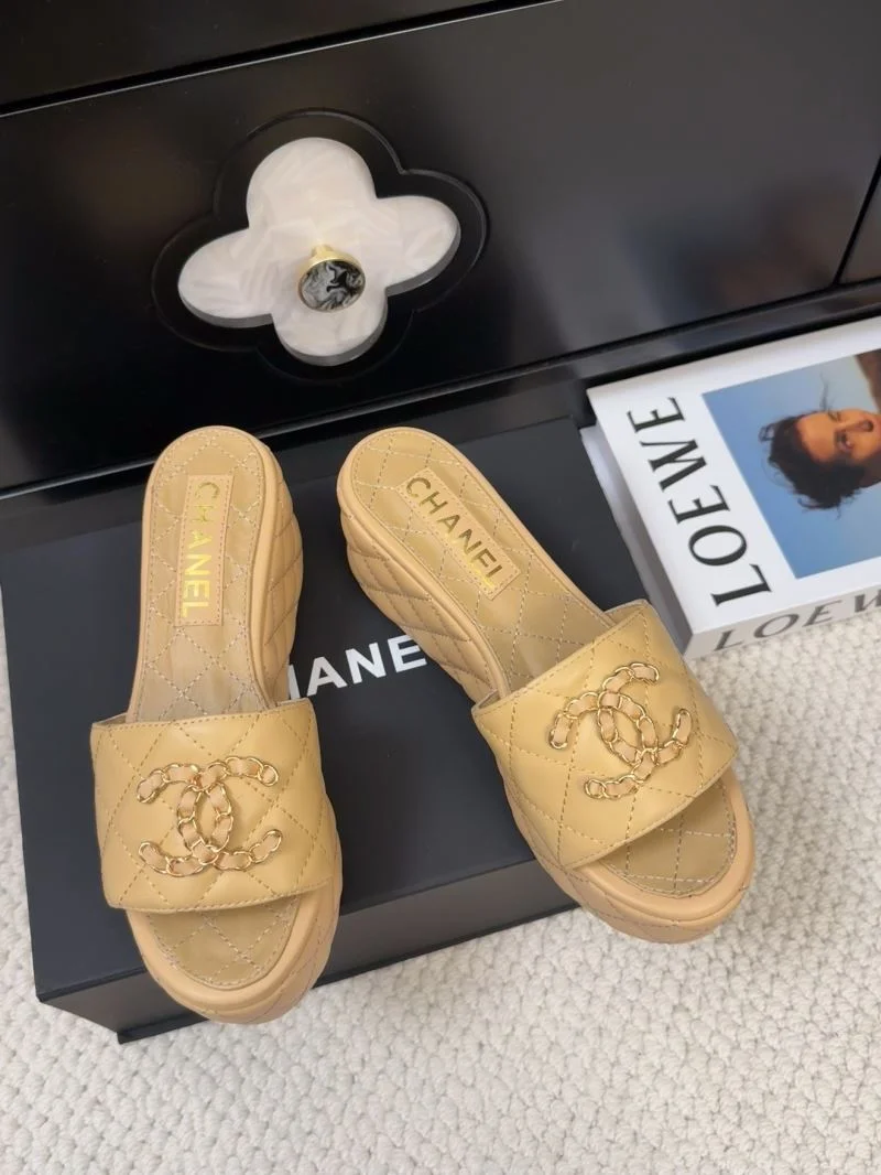 Chanel Slippers Breathable 18660