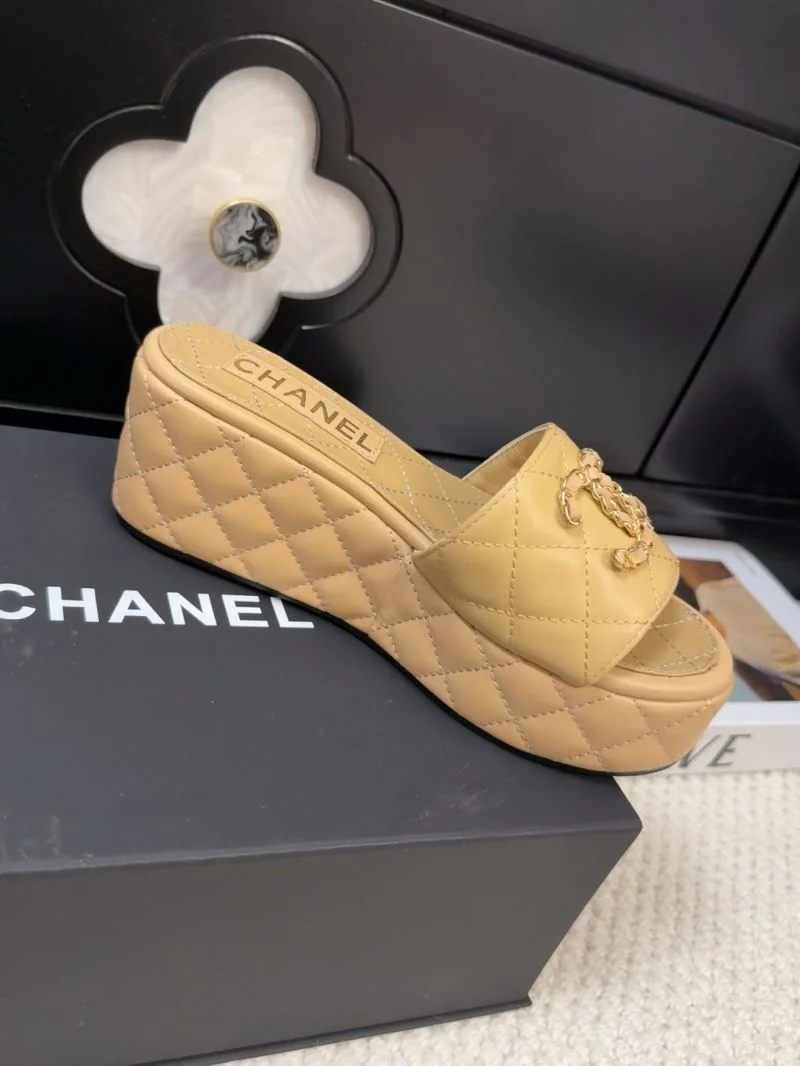 Chanel Slippers Breathable 18660