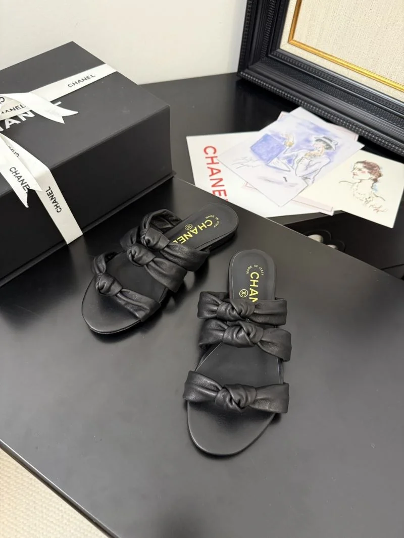 Sustainable Chanel Slippers 18656