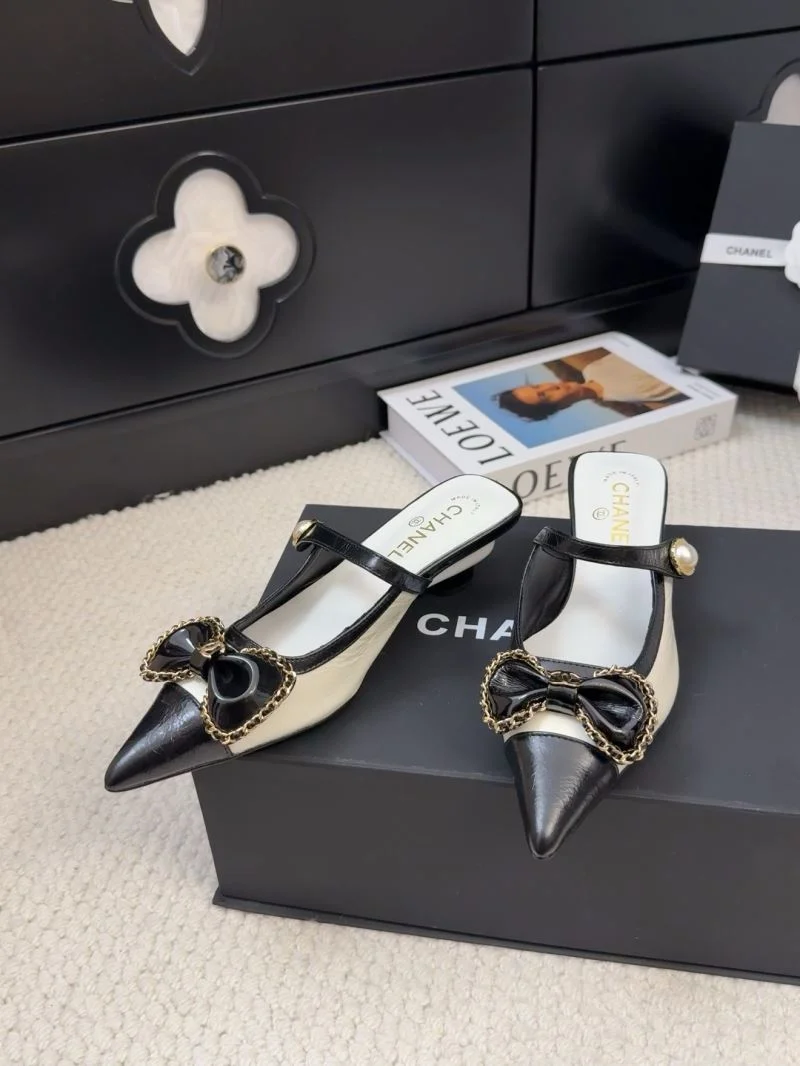 Breathable Chanel Slippers 18636