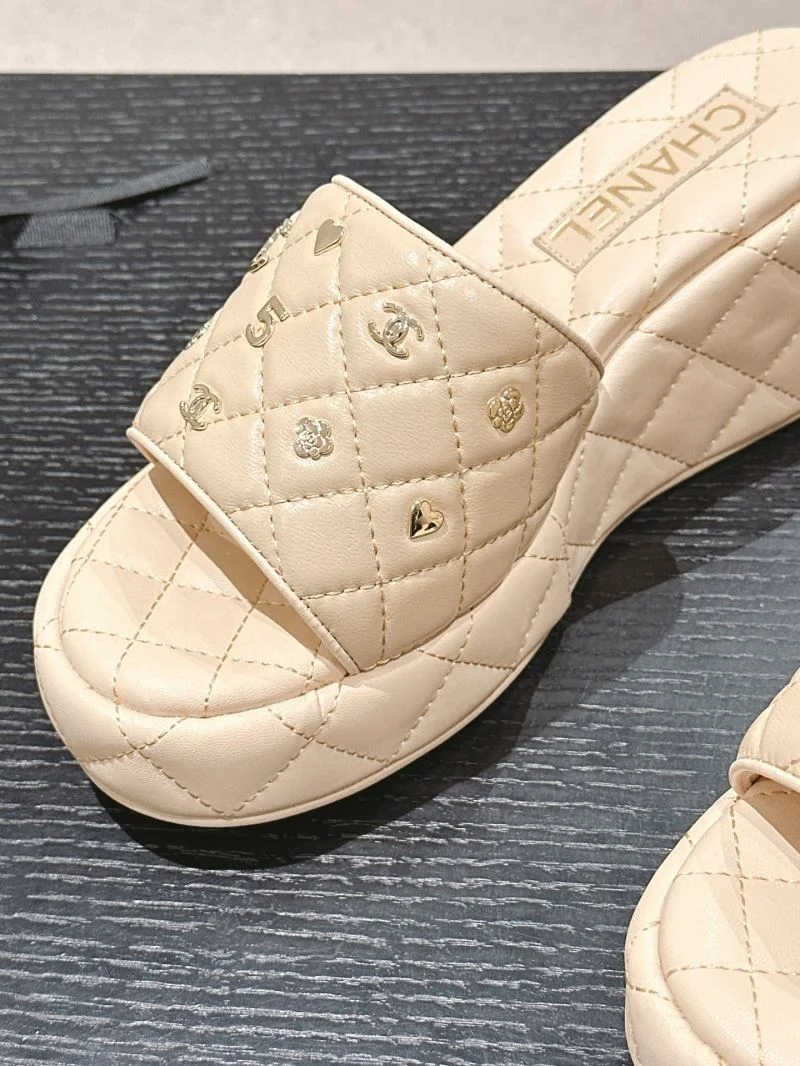 Chanel Slippers AllSeason 18638