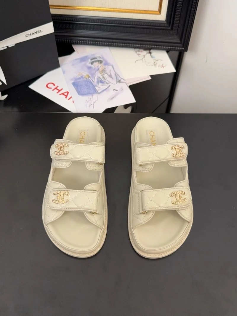 FreshLook Chanel Slippers 18623