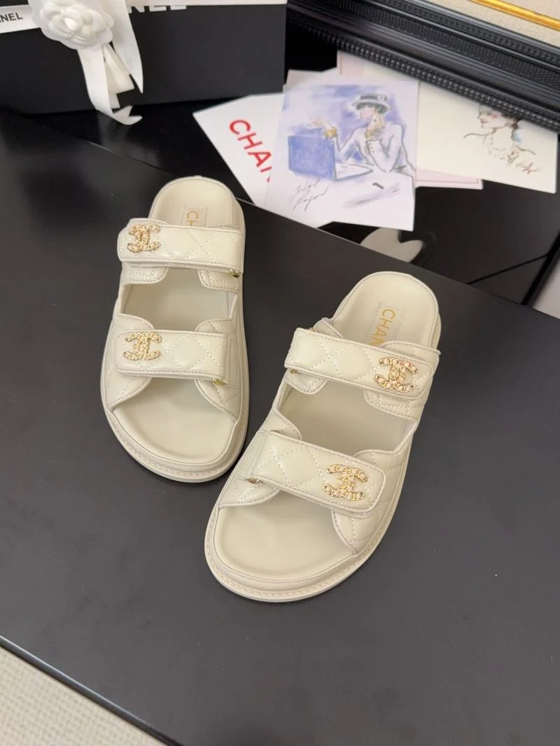 FreshLook Chanel Slippers 18623