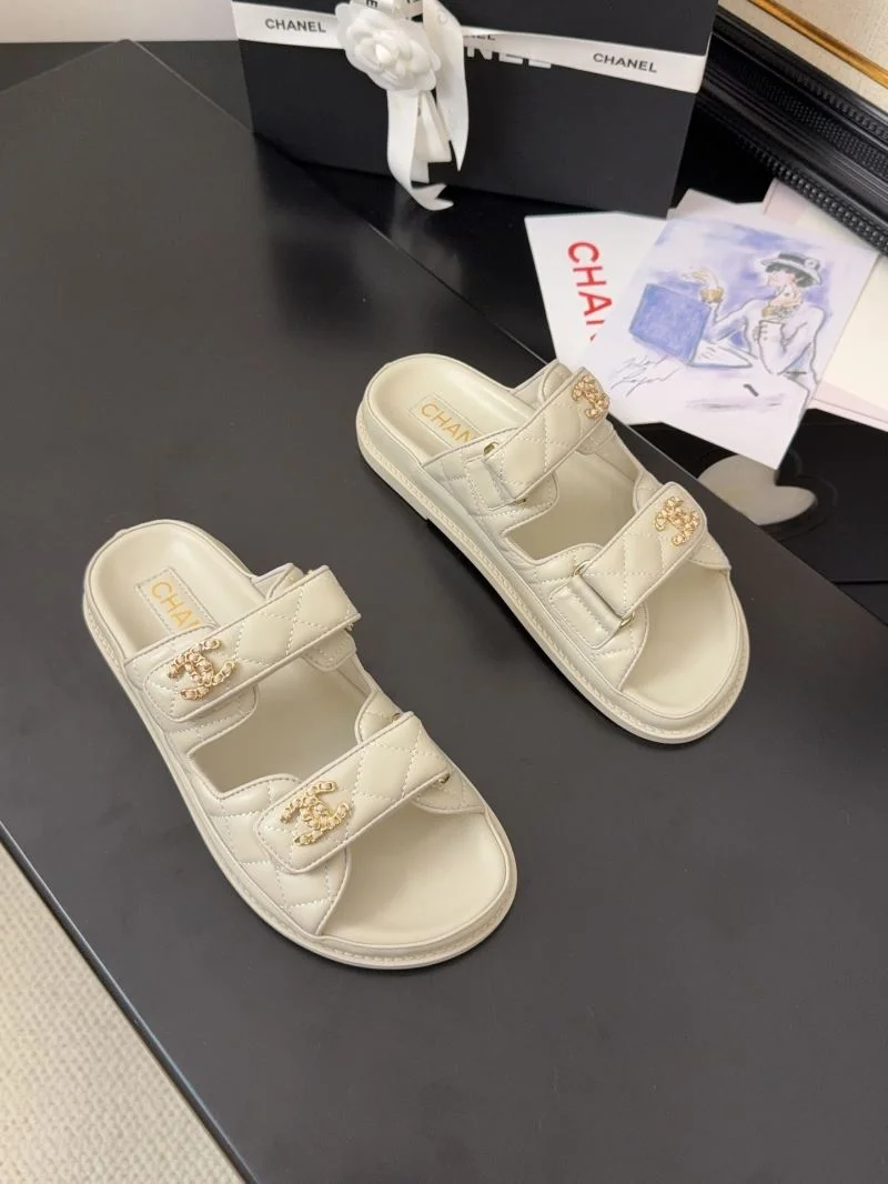 FreshLook Chanel Slippers 18623