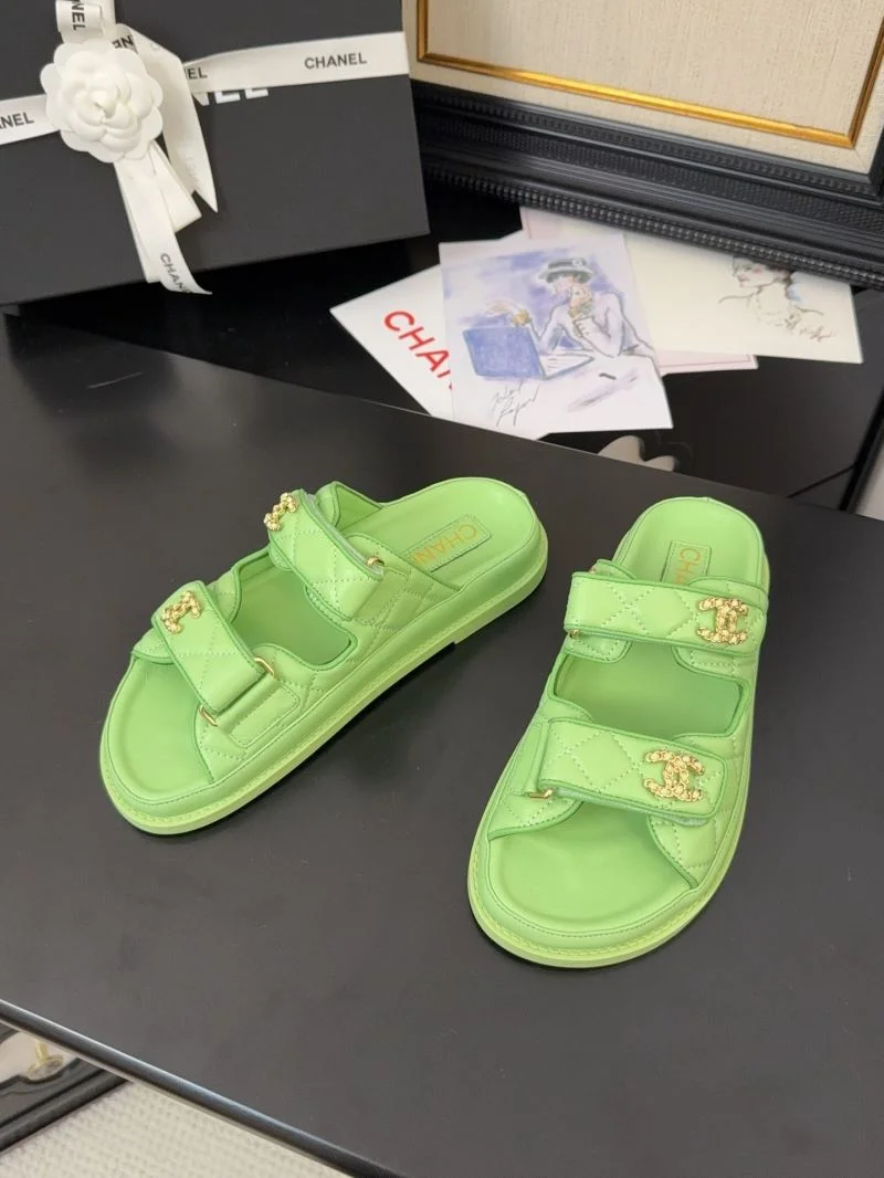 Chanel Slippers ComfortFit 18622