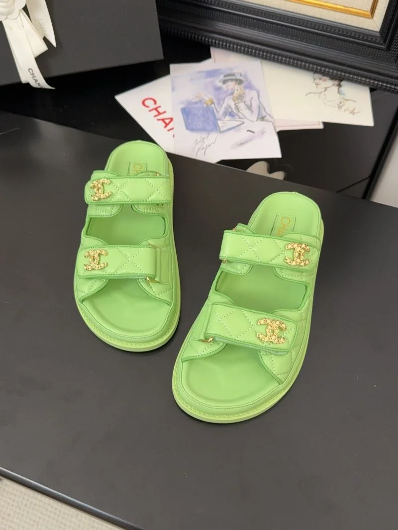 Chanel Slippers ComfortFit 18622