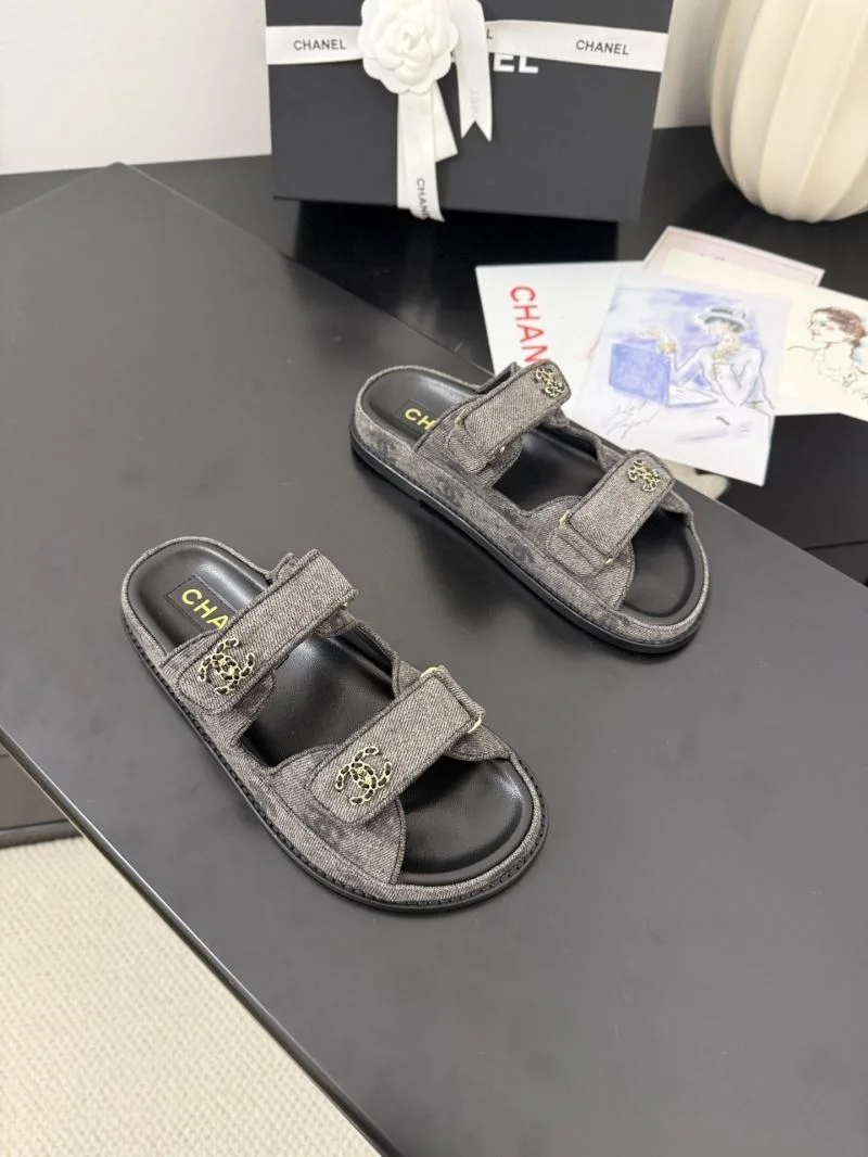 Packable Chanel Slippers 18676