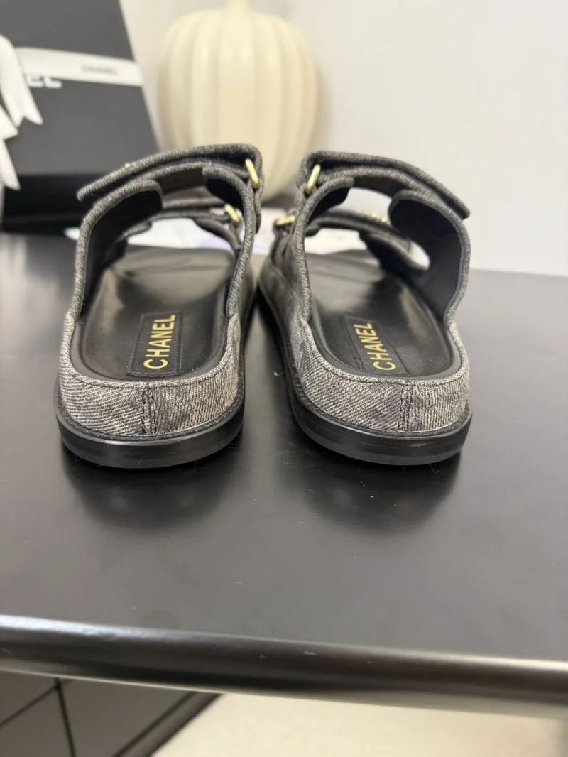 Packable Chanel Slippers 18676