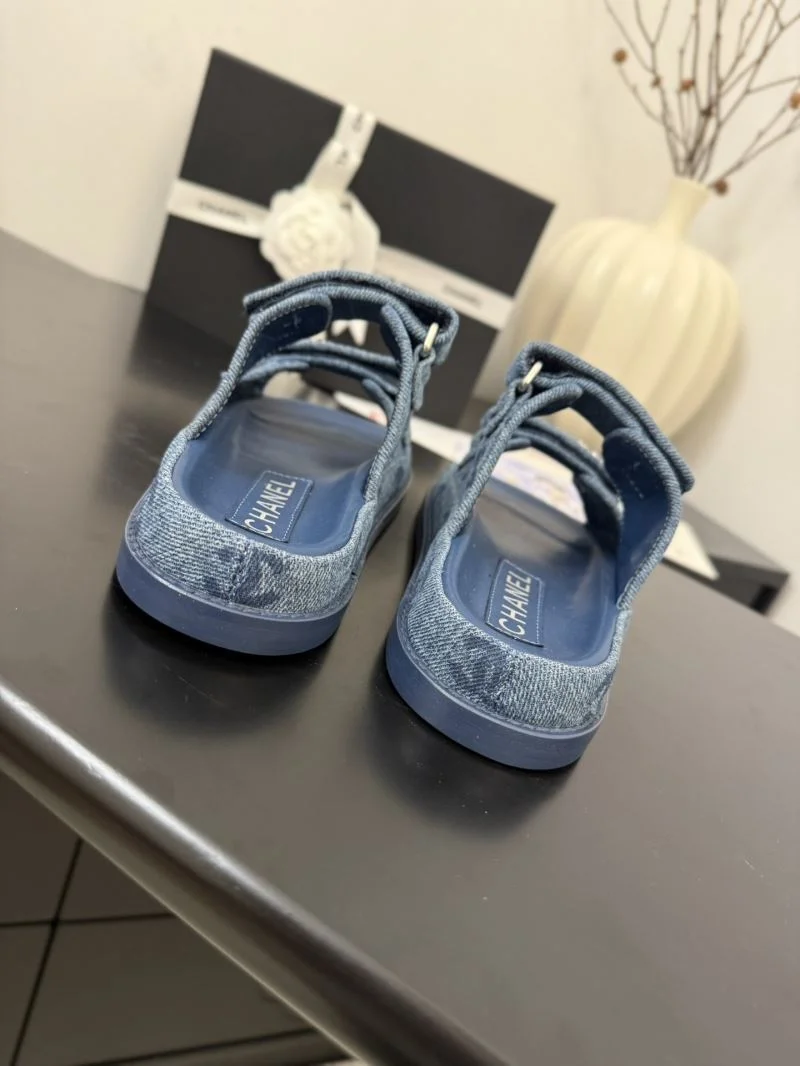 Chanel Slippers Modern 18621