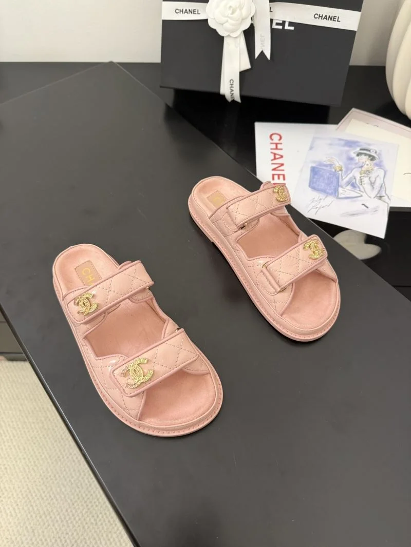 Chanel Slippers Snug 18620
