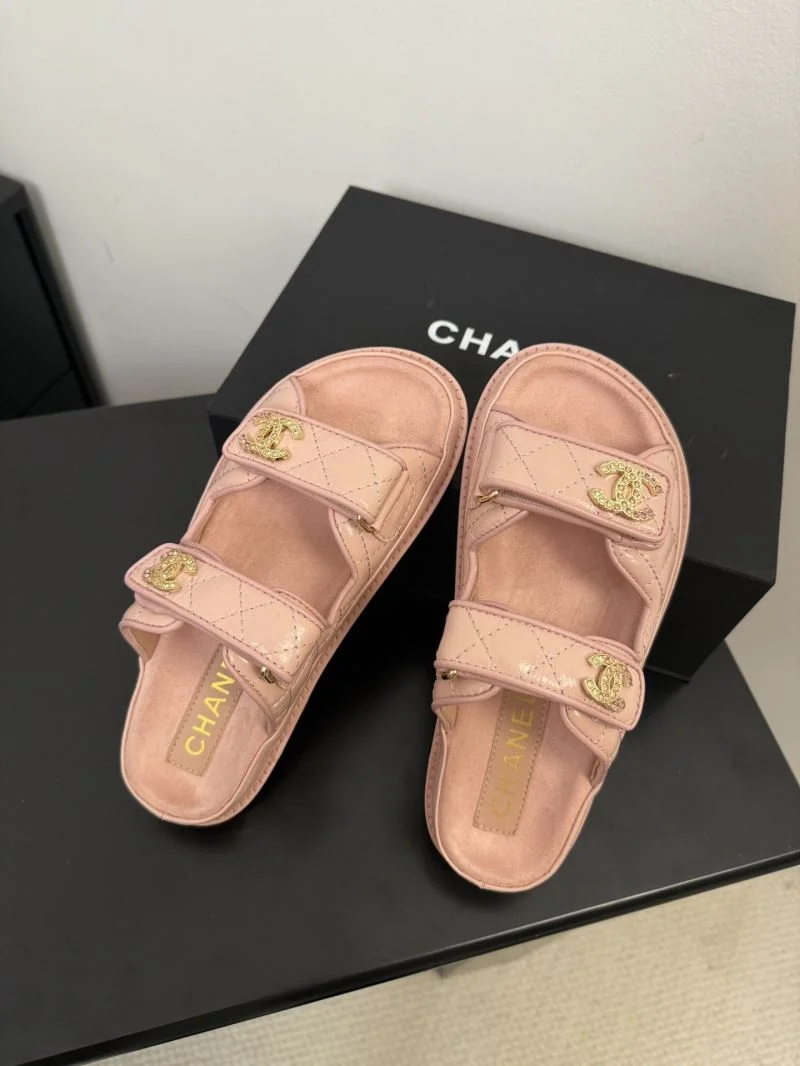 Chanel Slippers Snug 18620