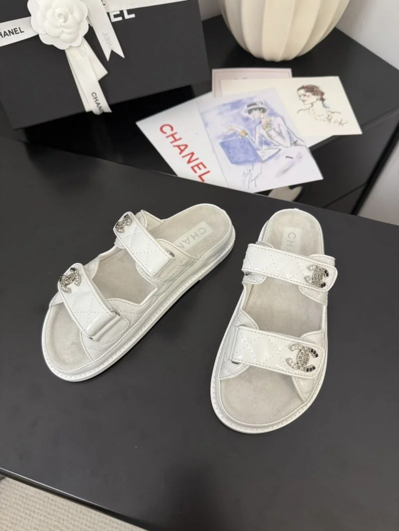 Comfortable Chanel Slippers 18615