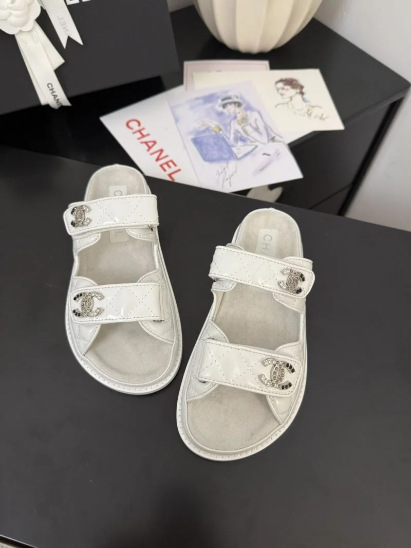 Comfortable Chanel Slippers 18615