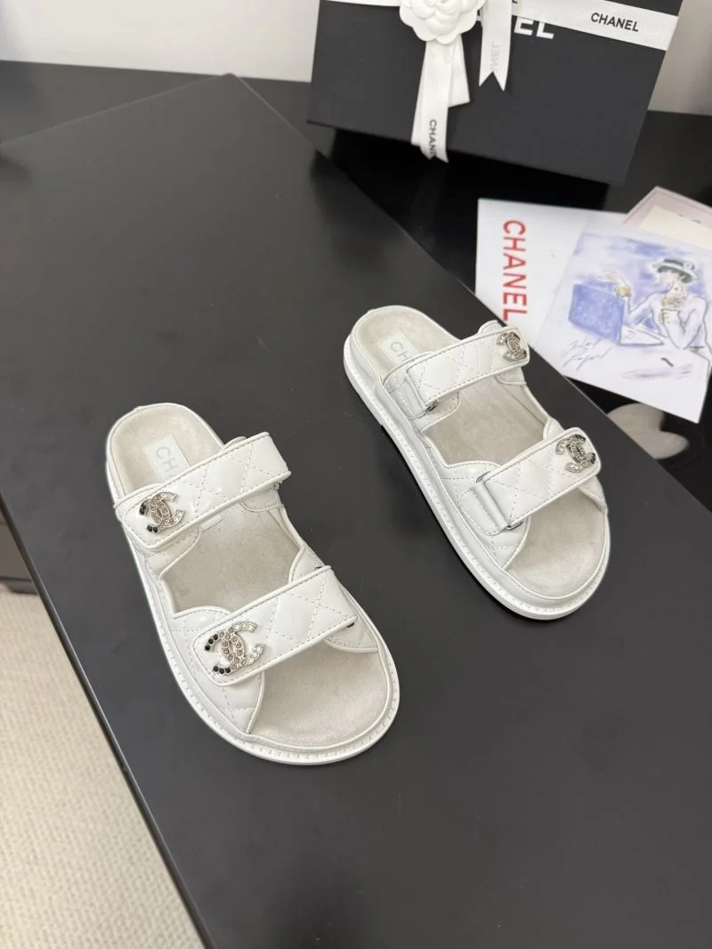 Comfortable Chanel Slippers 18615