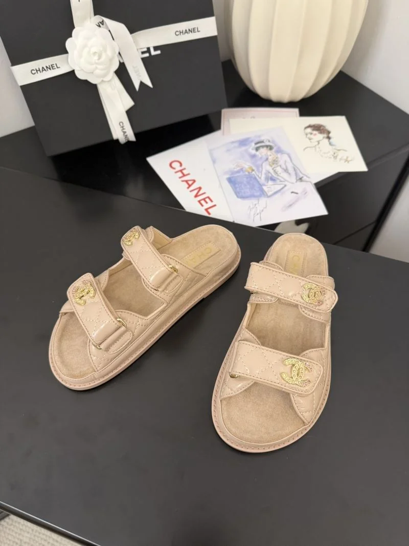 Chanel Slippers Durable 18614