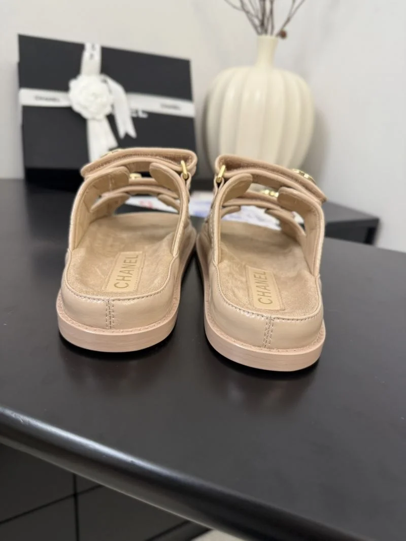 Chanel Slippers Durable 18614