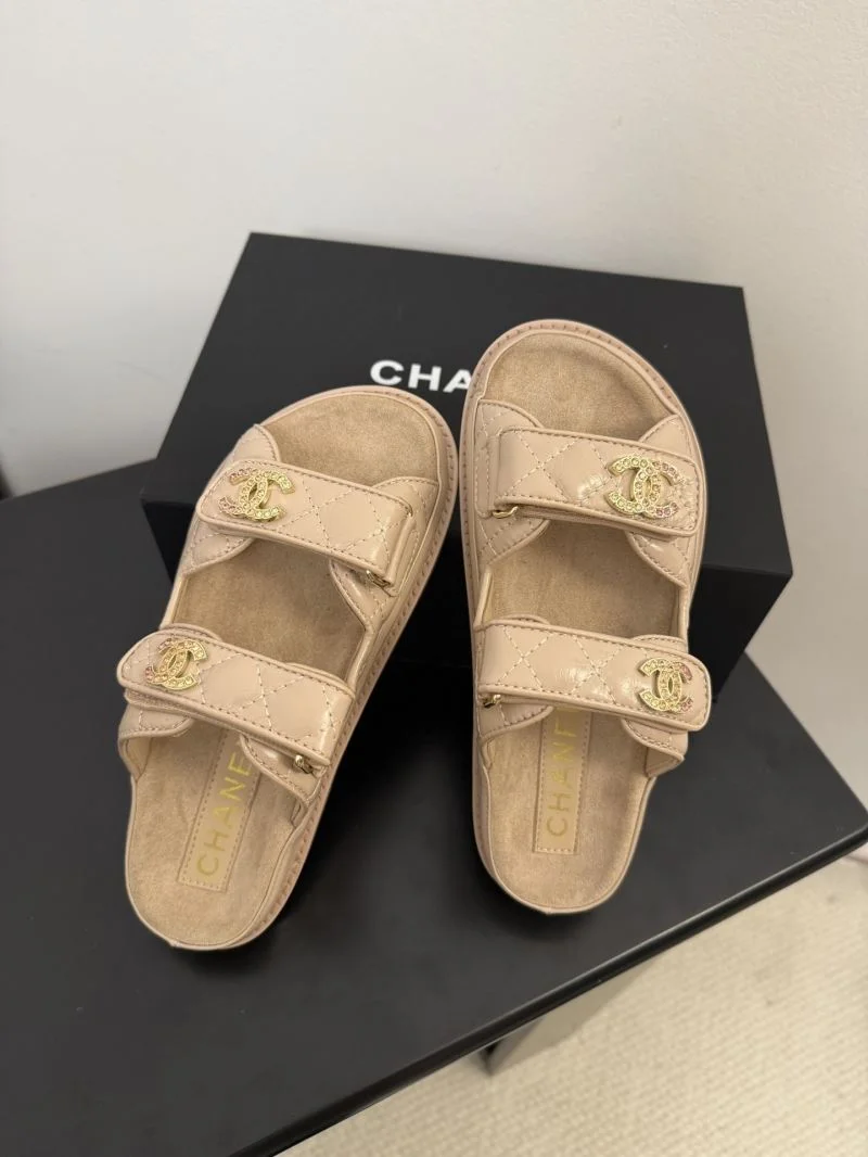 Chanel Slippers Durable 18614