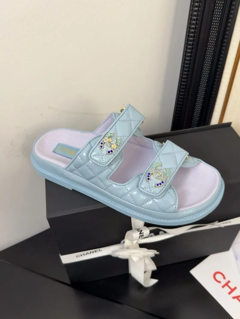 Supportive Chanel Slippers 18613