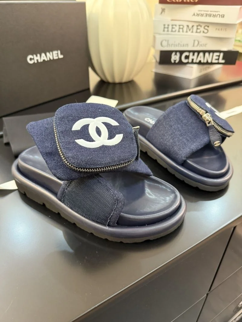 Chanel Slippers Stretchable 18605