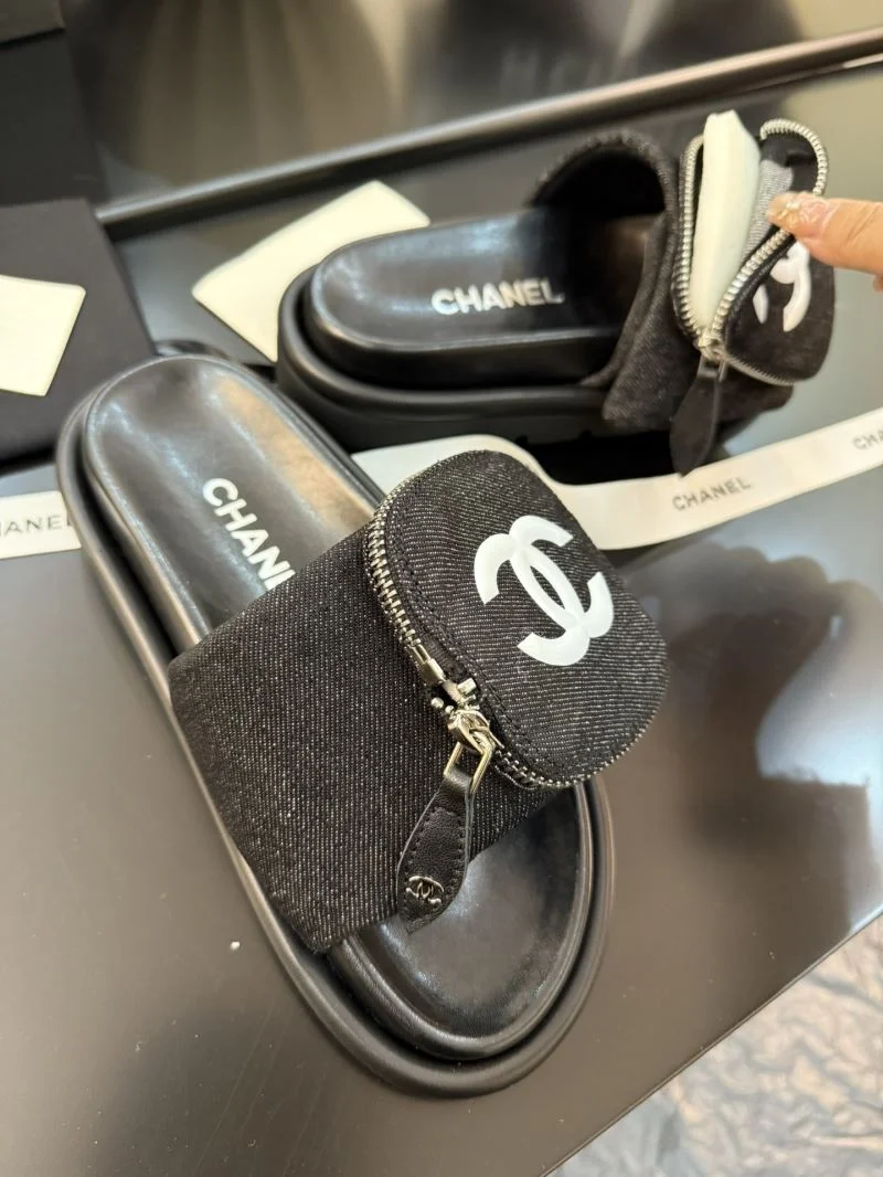 Chanel Slippers TechFriendly 18612