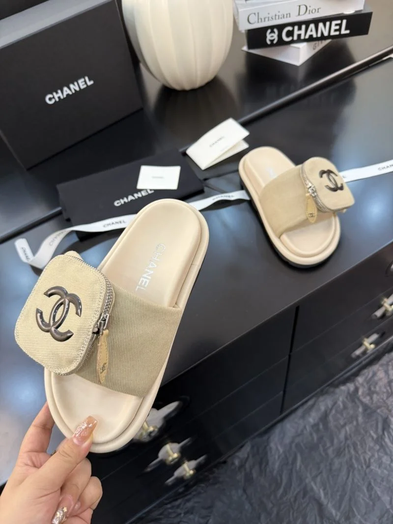 ComfortFit Chanel Slippers 18609