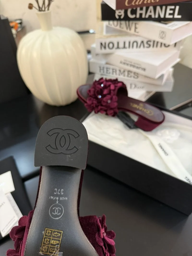 Chanel Slippers Refined 18603