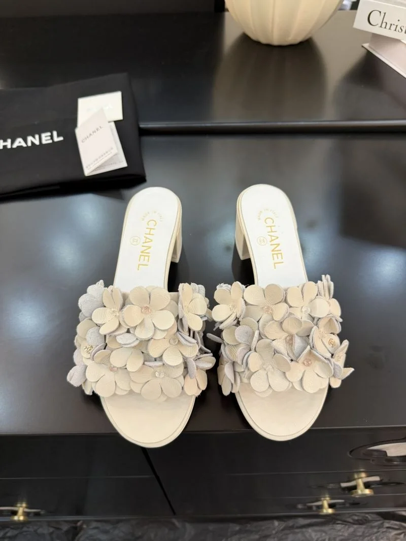 Chanel Slippers ZipUp 18606