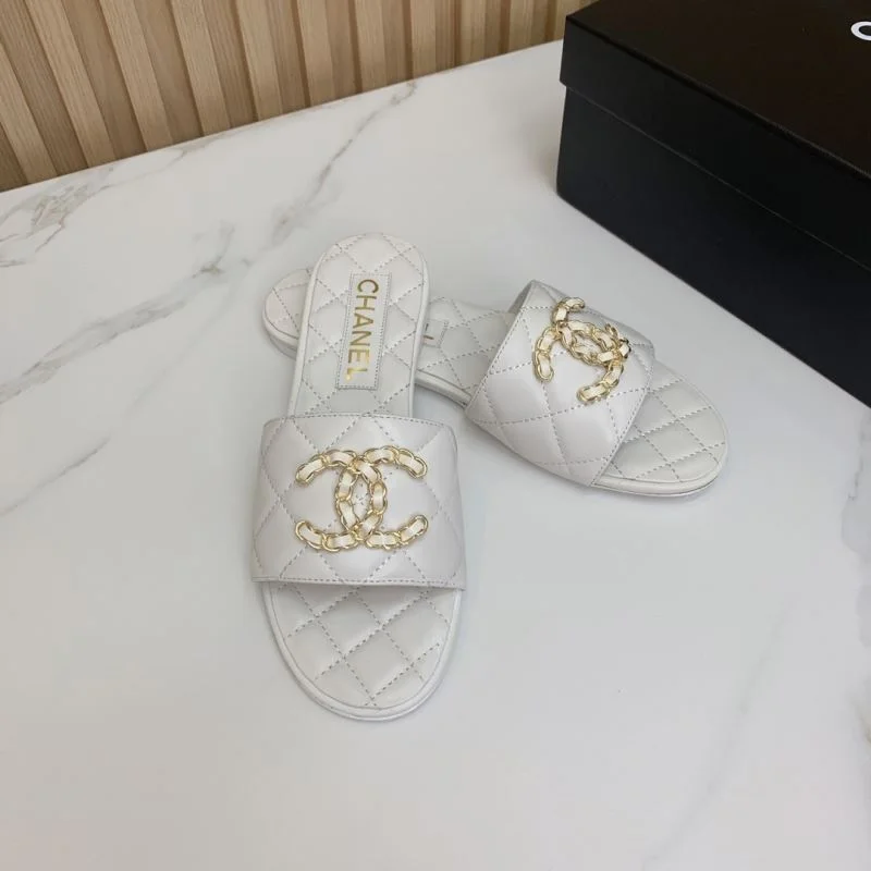 Chanel Slippers Refined 18602