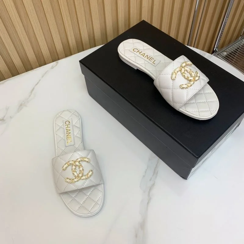 Chanel Slippers Refined 18602