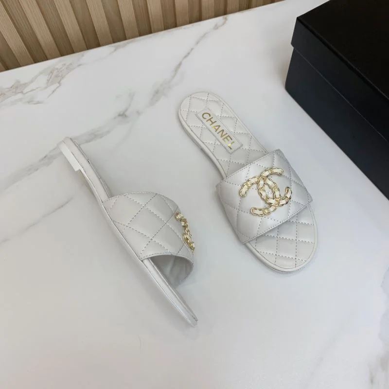 Chanel Slippers Refined 18602