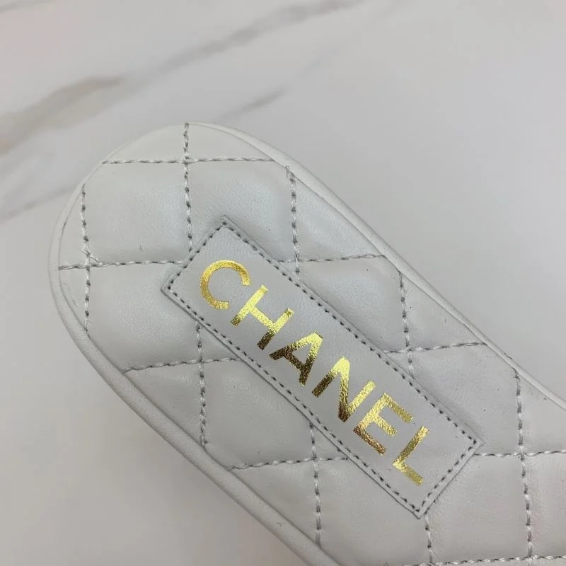 Chanel Slippers Refined 18602