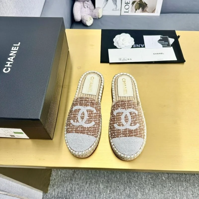 Chanel Slippers Vibrant 18588