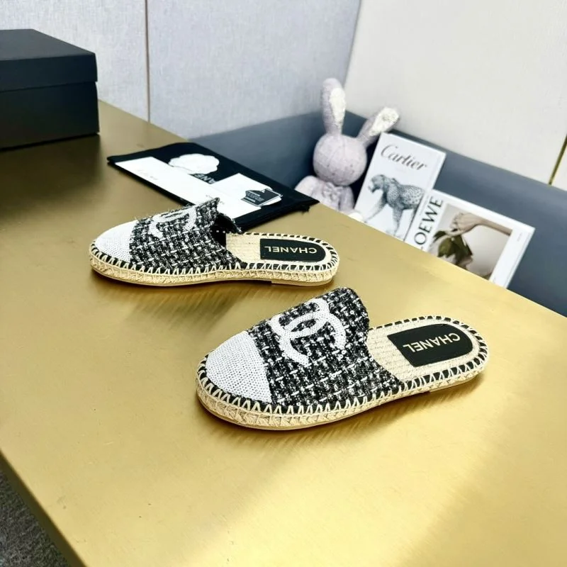 FlexibleFit Chanel Slippers 18673