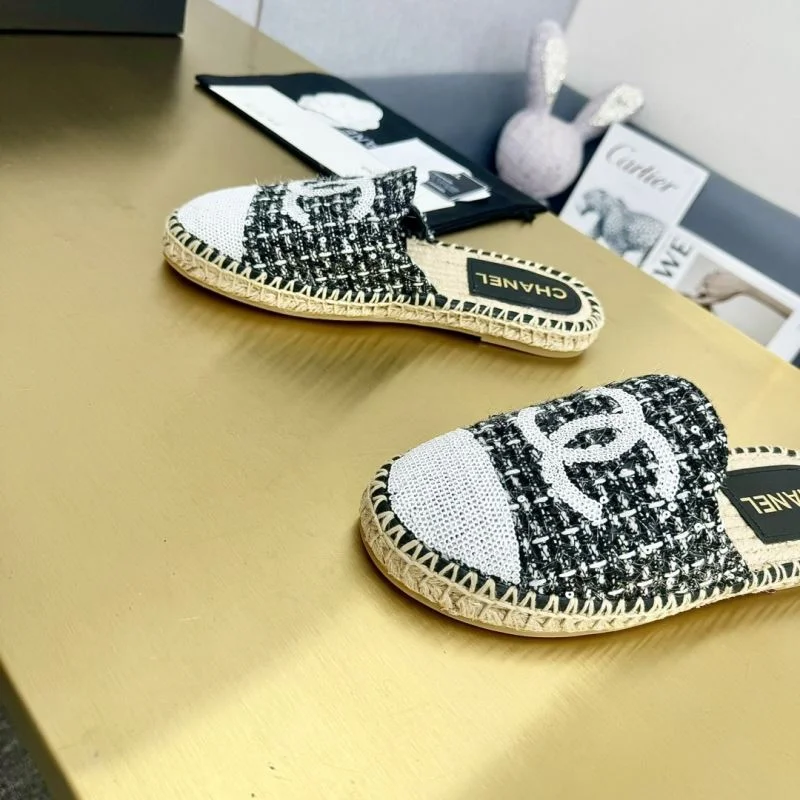 FlexibleFit Chanel Slippers 18673