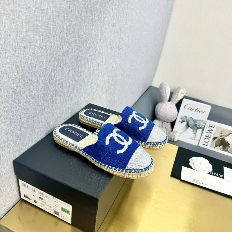 Chanel Slippers Sophisticated 18598