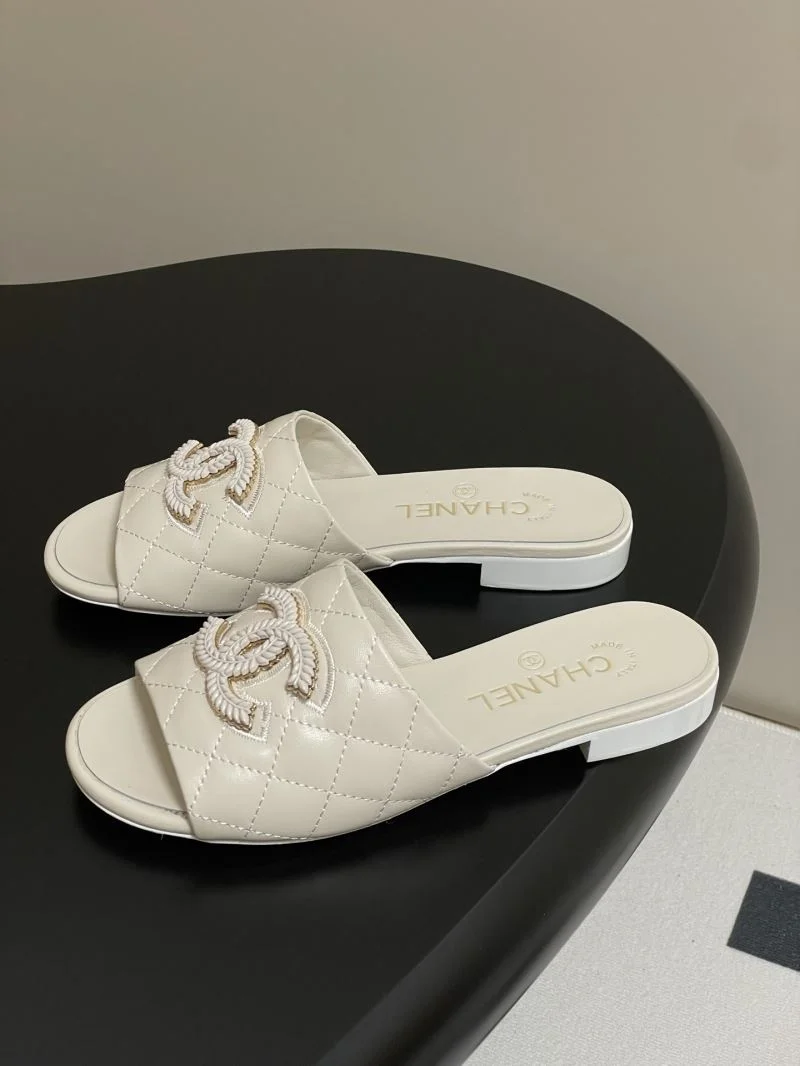 Chanel Slippers OnTrend 18586