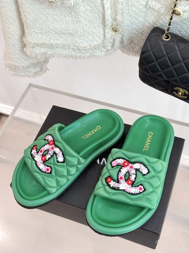 Chanel Slippers Neat 18575