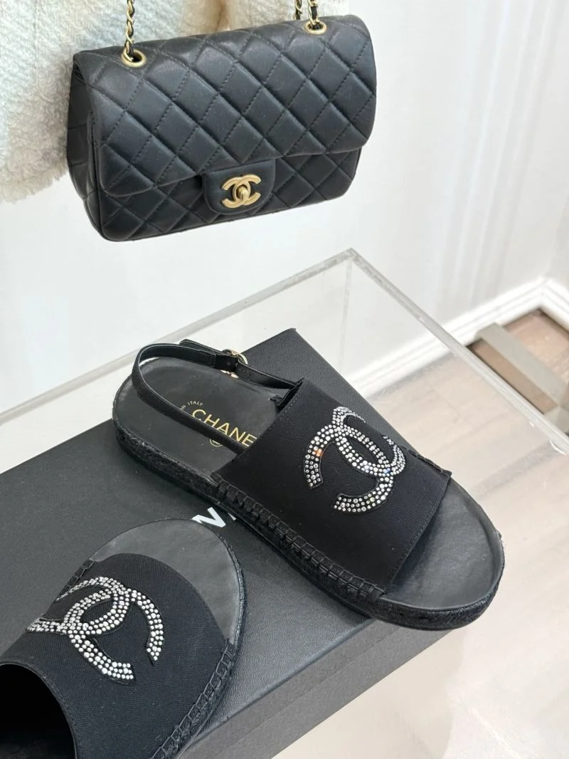 OdorResistant Chanel Slippers 18563
