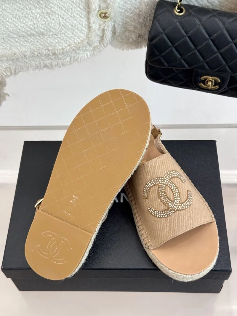 Chanel Slippers BestValue 18564
