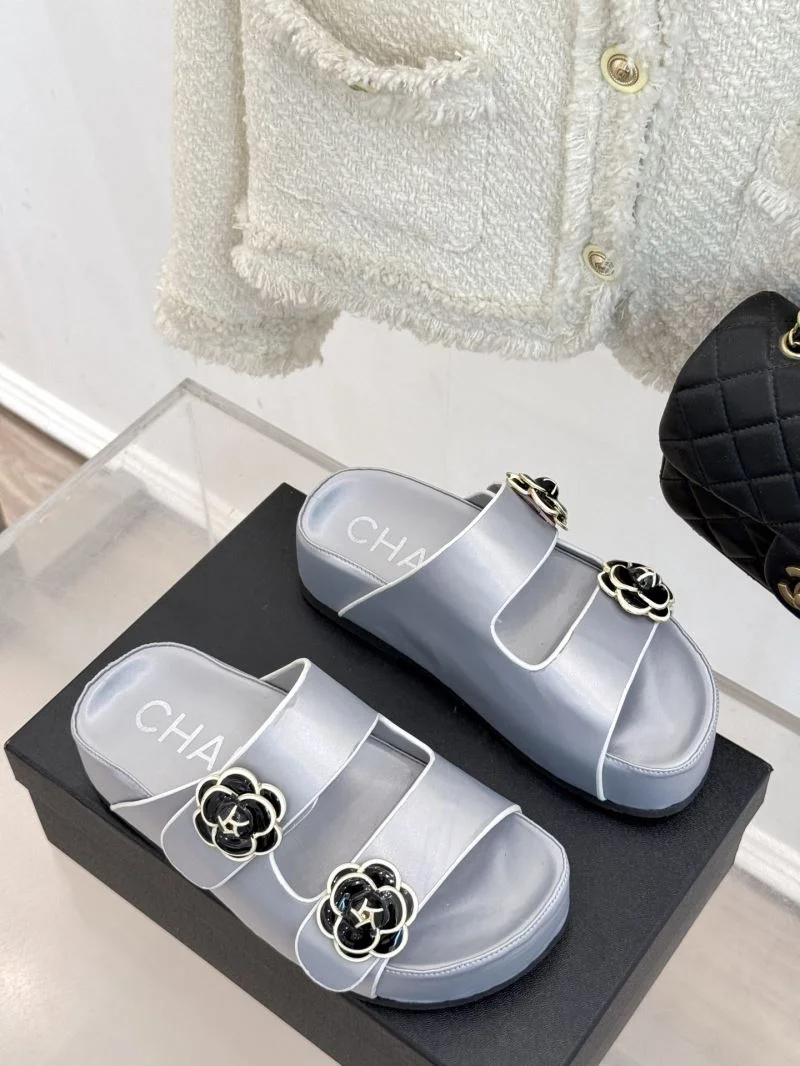 Chanel Slippers Efficient 18560