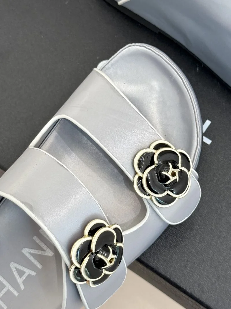 Chanel Slippers Efficient 18560