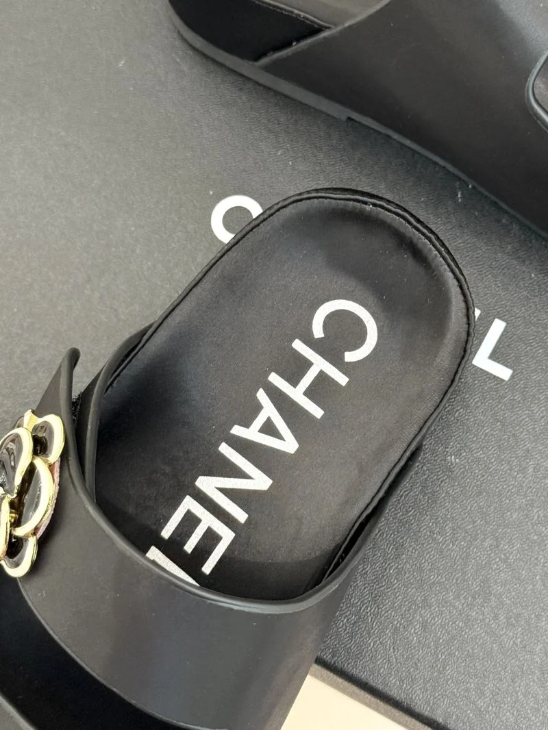Chanel Slippers Breathable 18561