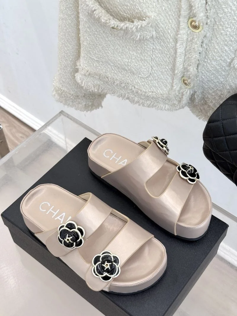Chanel Slippers MoistureWicking 18554