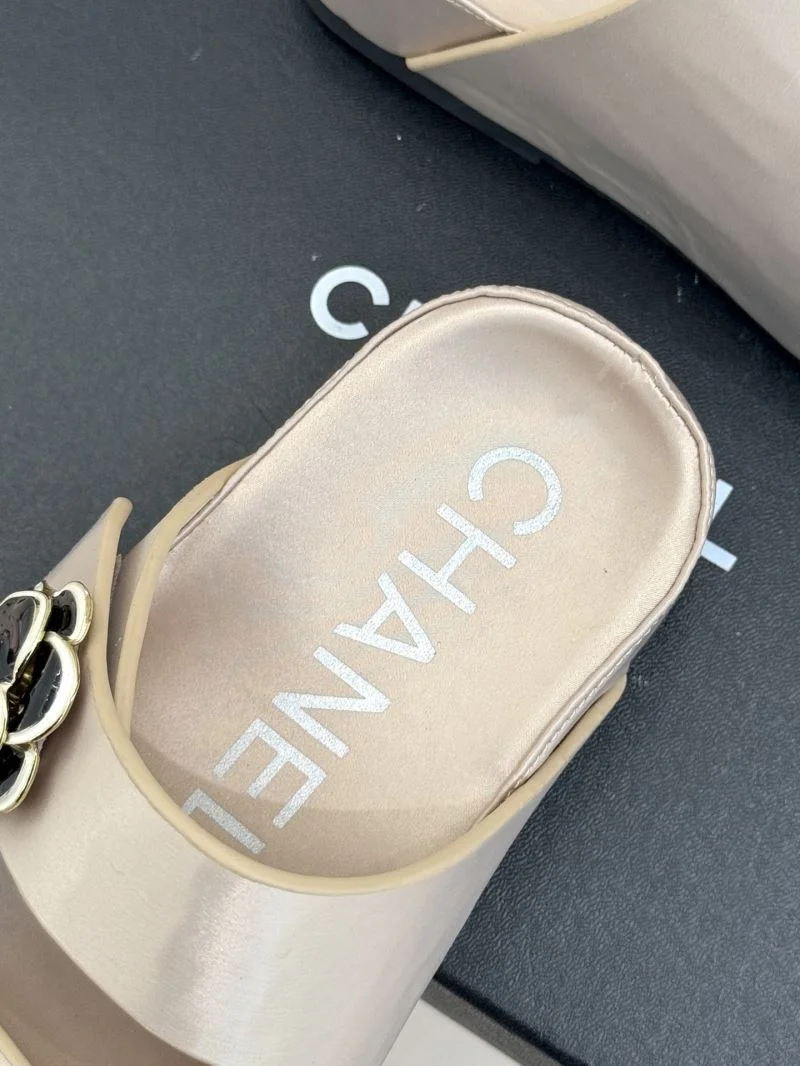 Chanel Slippers MoistureWicking 18554