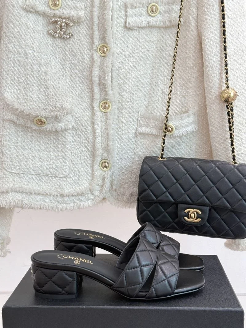 Chanel Slippers Durable 18541