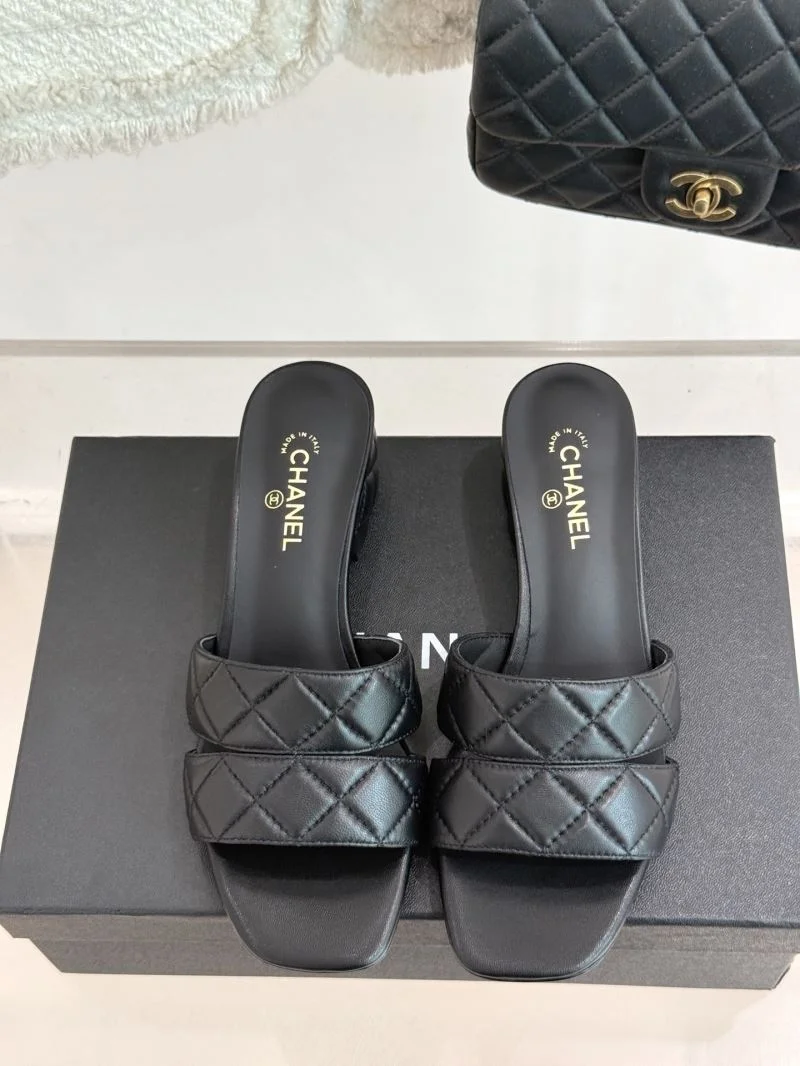 Chanel Slippers Durable 18541